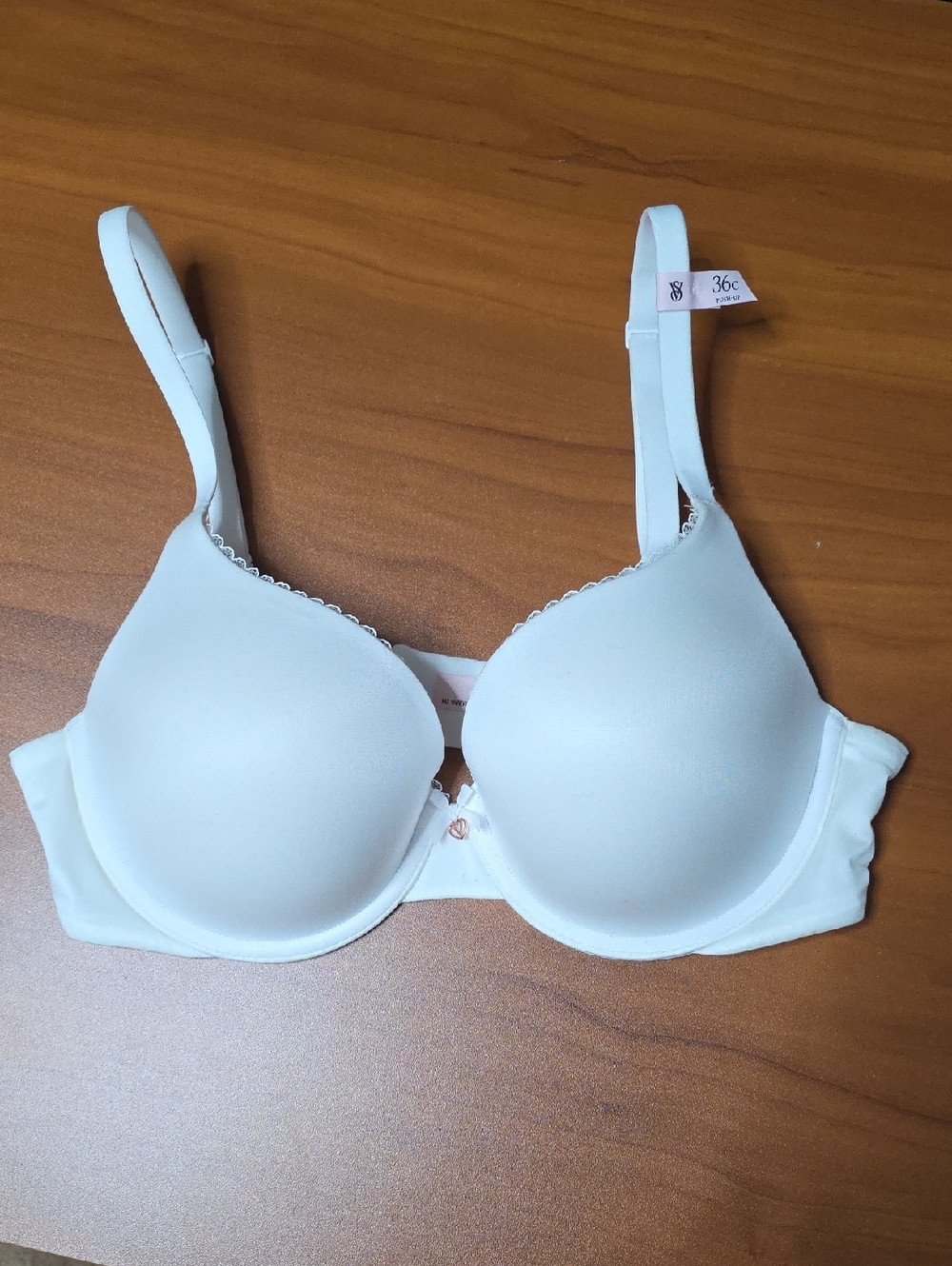 Victoria's Secret Light Ivory Push-Up Bra - Women Intimates